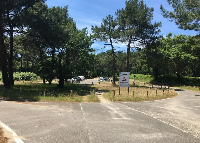 T2 Proche Du Golf Et De La *