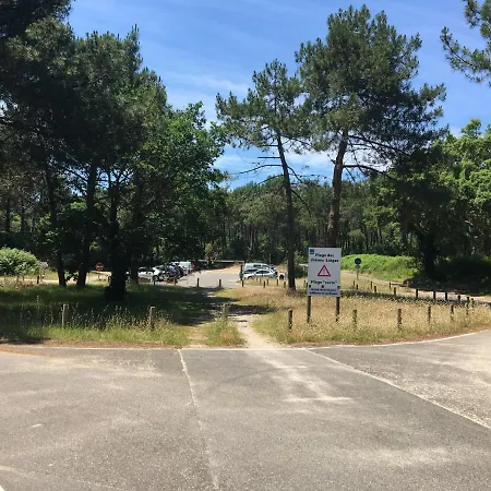 T2 Proche Du Golf Et De La *