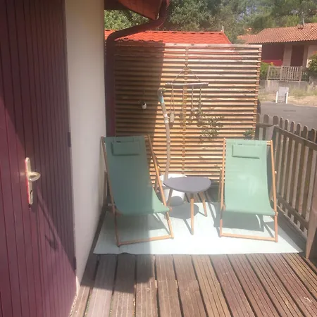 T2 Proche Du Golf Et De La Apartman